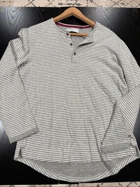 Five Four Gray & White Striped Henley Long-Sleeve Shirt